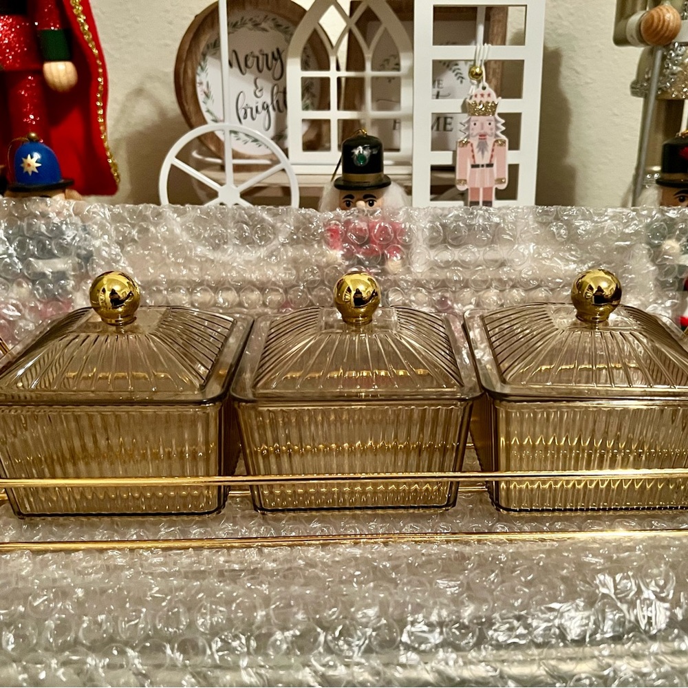 Brand NEW Canisters or storage or used for dip/appetizers